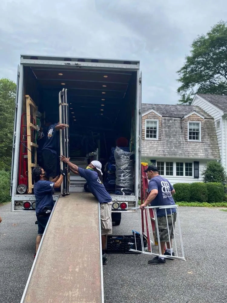 long distance movers near